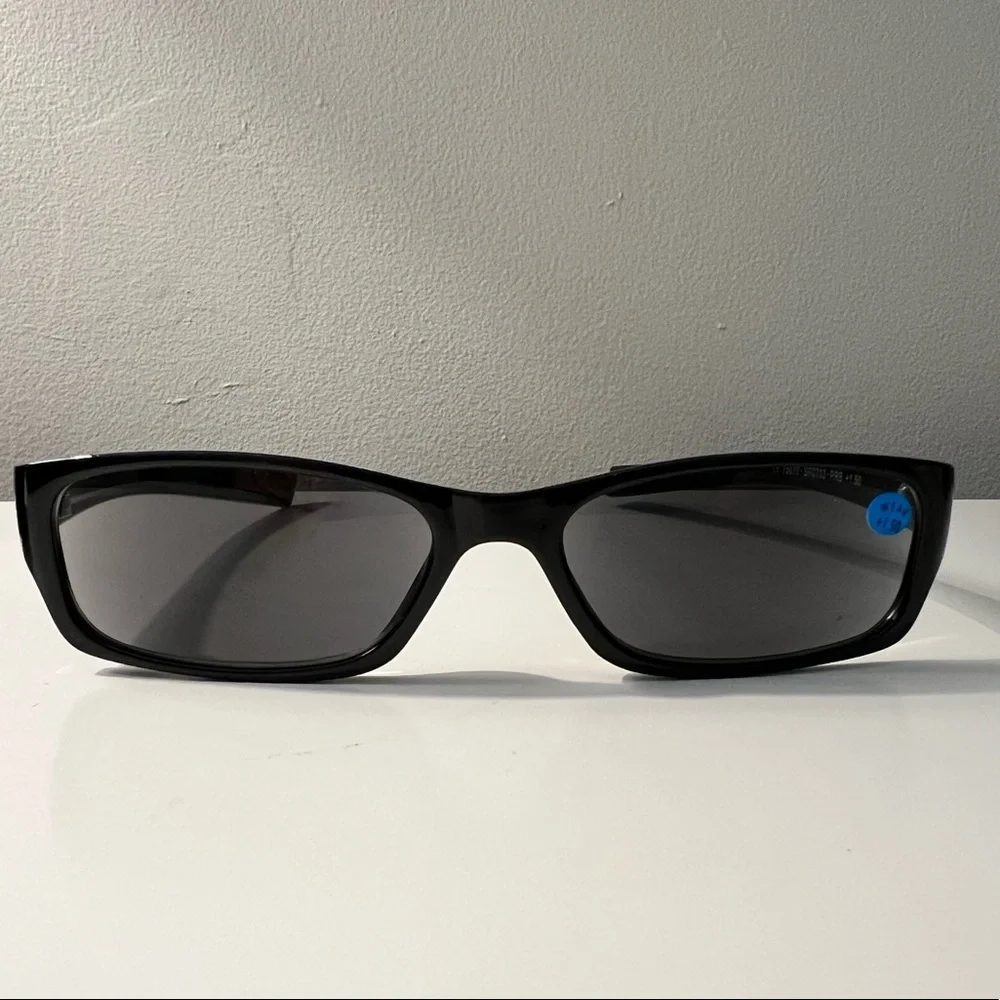 Reading Sunglasses 1.50 black plastic frame